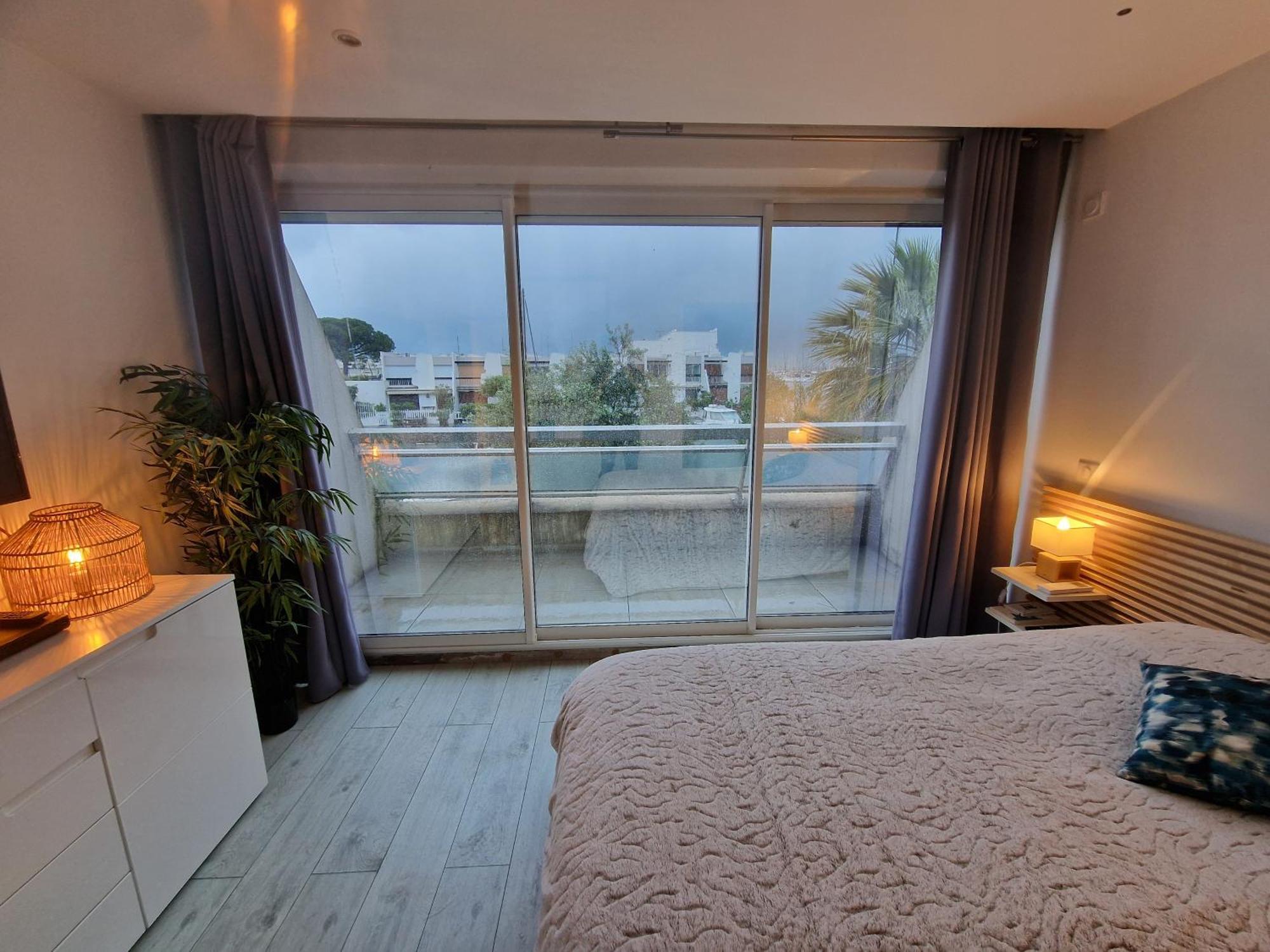 Marina Exceptionnelle - 8 Pers - 120 M2 Vue Mer - Suites Parentales - Cinema - Ponton Ле-Гро-дю-Руа Экстерьер фото